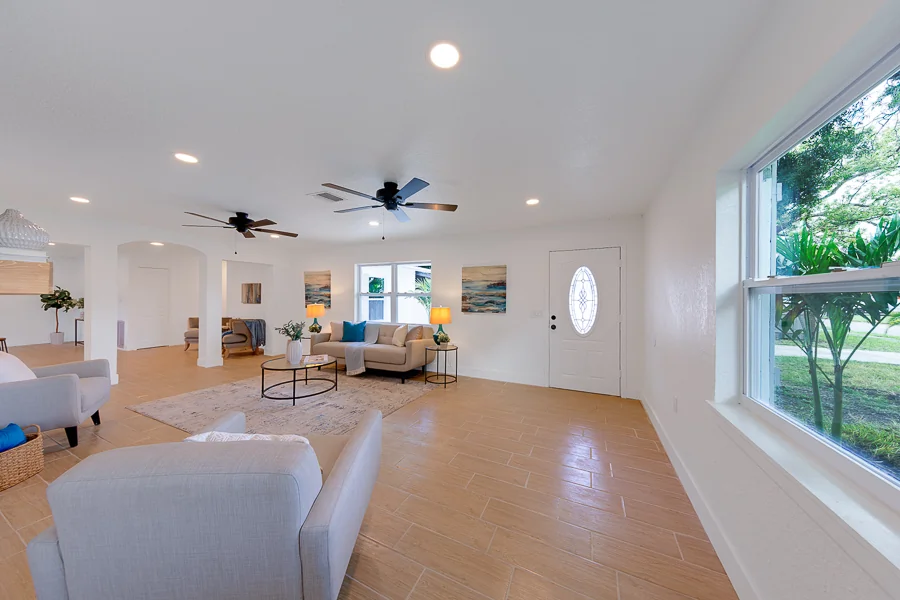 Real estate photography — 8122 Lark St, Seminole, FL, 33777 | 4D Productions
