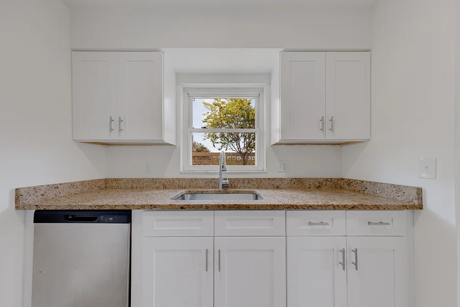 Real estate photography — 9218 Tudor Drive unit 101, Tampa, Florida, 33615 | 4D Productions