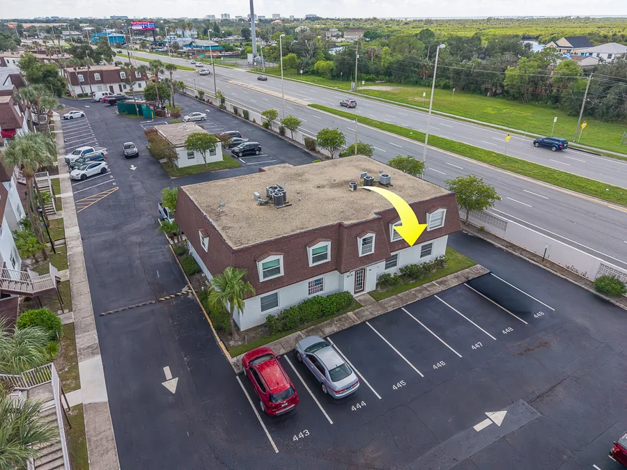 Real estate photography — 9218 Tudor Drive unit 101, Tampa, Florida, 33615 | 4D Productions