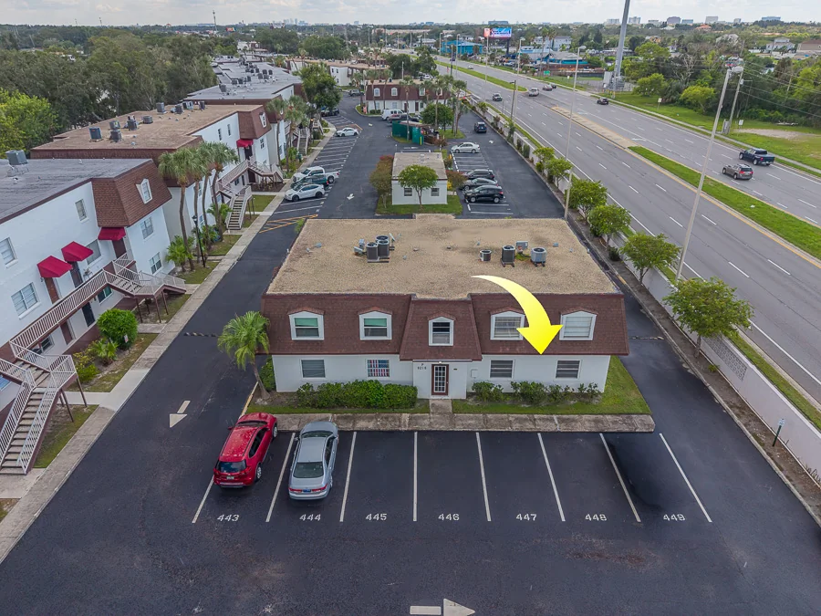 Real estate photography — 9218 Tudor Drive unit 101, Tampa, Florida, 33615 | 4D Productions