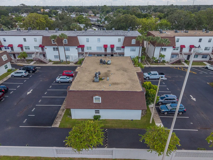 Real estate photography — 9218 Tudor Drive unit 101, Tampa, Florida, 33615 | 4D Productions