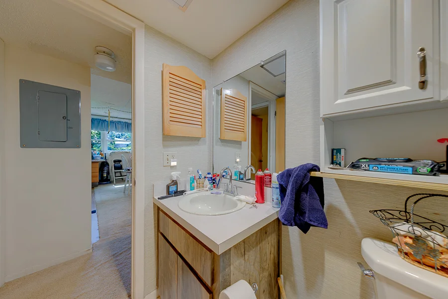 Real estate photography — 12300 Park Boulevard North, Seminole, Florida, 33772 | 4D Productions