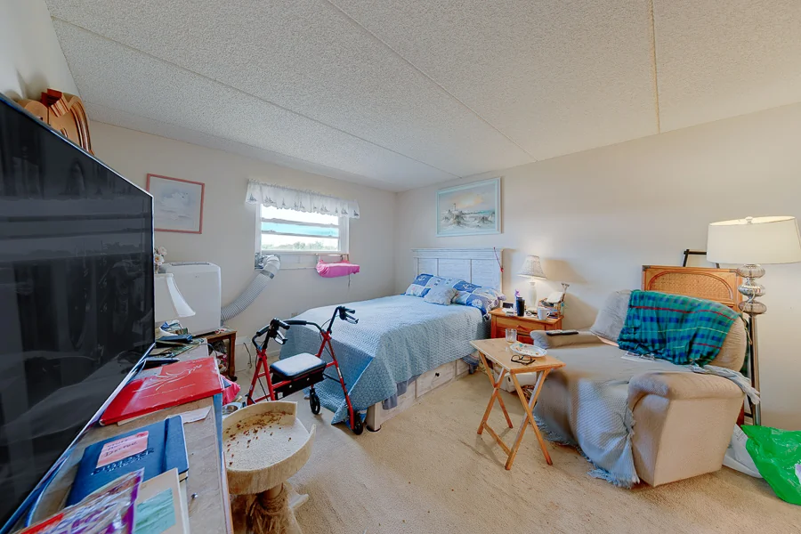 Real estate photography — 12300 Park Boulevard North, Seminole, Florida, 33772 | 4D Productions