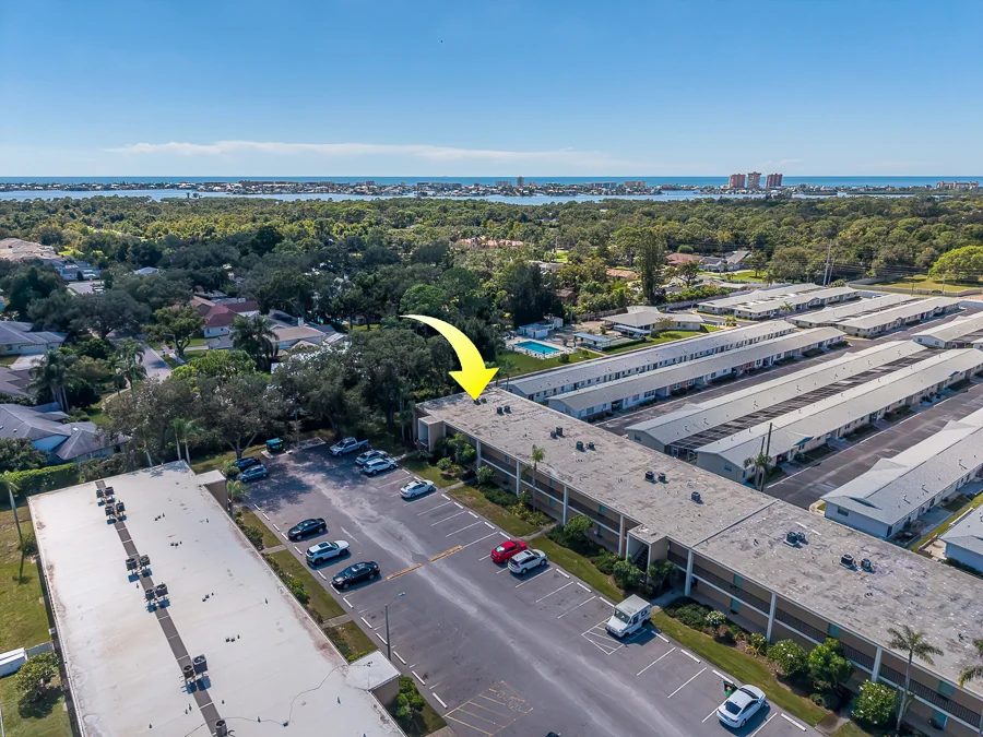 Real estate photography — 12300 Park Boulevard North, Seminole, Florida, 33772 | 4D Productions