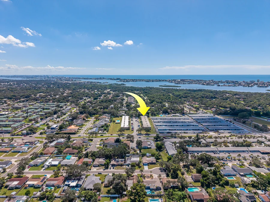 Real estate photography — 12300 Park Boulevard North, Seminole, Florida, 33772 | 4D Productions