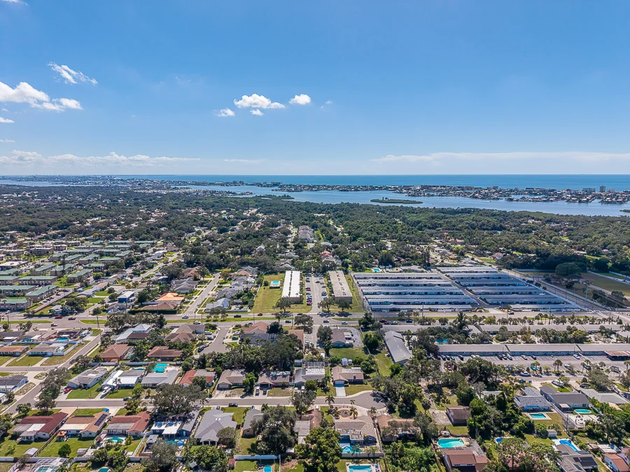 Real estate photography — 12300 Park Boulevard North, Seminole, Florida, 33772 | 4D Productions