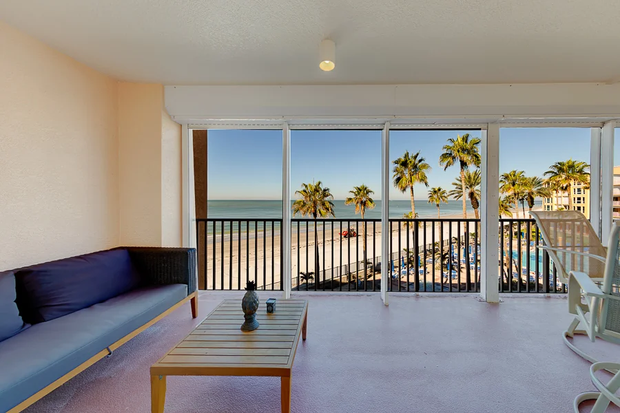 Real estate photography — 16600 Gulf Boulevard, North Redington Beach, Florida, 33708 | 4D Productions