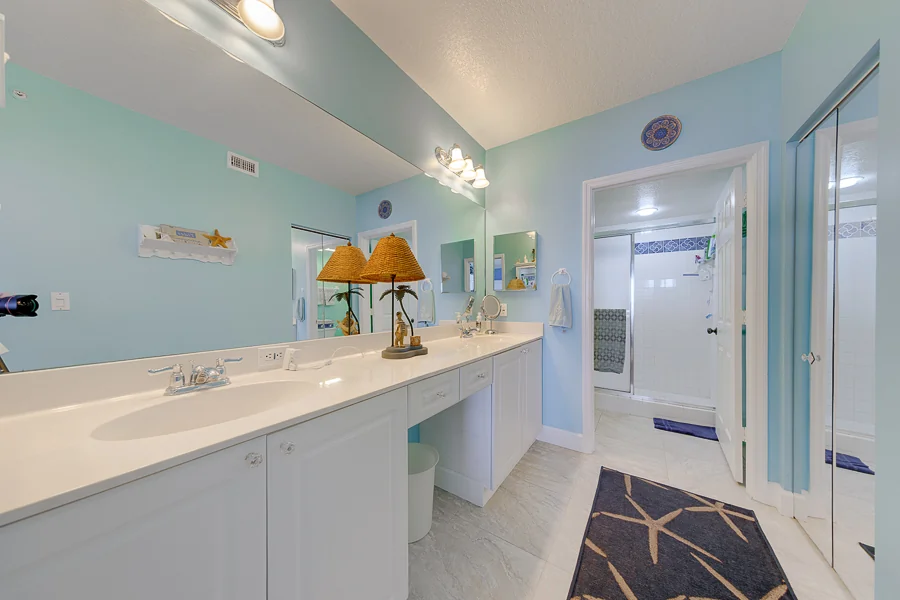 Real estate photography — 16600 Gulf Boulevard, North Redington Beach, Florida, 33708 | 4D Productions