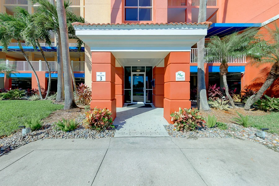 Real estate photography — 16600 Gulf Boulevard, North Redington Beach, Florida, 33708 | 4D Productions