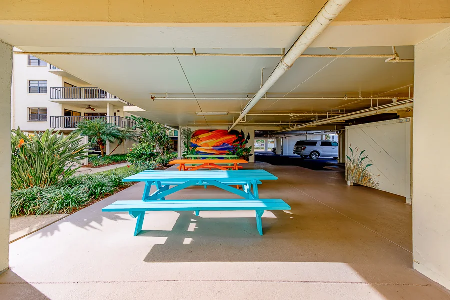 Real estate photography — 19531 Gulf Boulevard, 307, Indian Shores, Florida, 33785 | 4D Productions