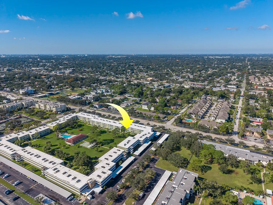 Real estate photography — 4885 1st Street Northeast, St. Petersburg, Florida, 33703 | 4D Productions