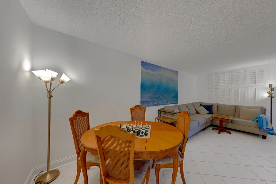 Real estate photography — 4885 1st Street Northeast, St. Petersburg, Florida, 33703 | 4D Productions