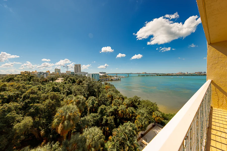 Real estate photography — 500 North Osceola Avenue, Unit 604, Clearwate, Florida, 33755 | 4D Productions