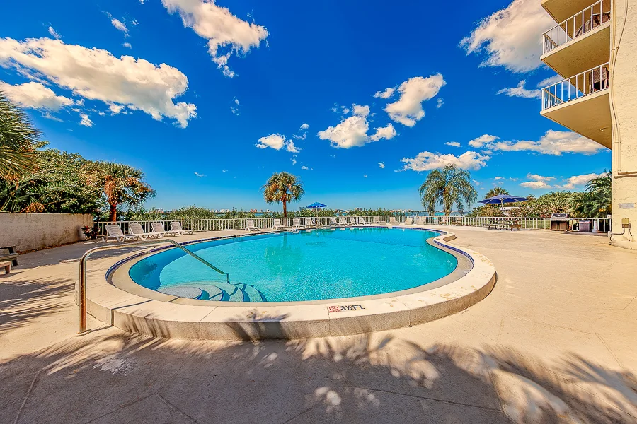 Real estate photography — 500 North Osceola Avenue, 609, Clearwater, Florida, 33755 | 4D Productions