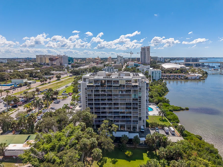 Real estate photography — 500 North Osceola Avenue, 609, Clearwater, Florida, 33755 | 4D Productions