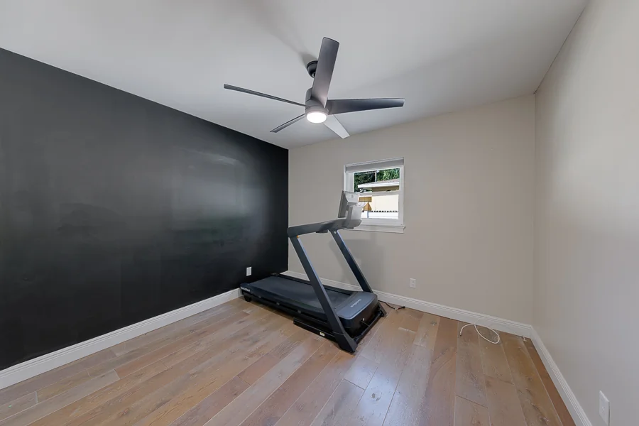 Real estate photography — 5688 34th Avenue North, St. Petersburg, Florida, 33710 | 4D Productions