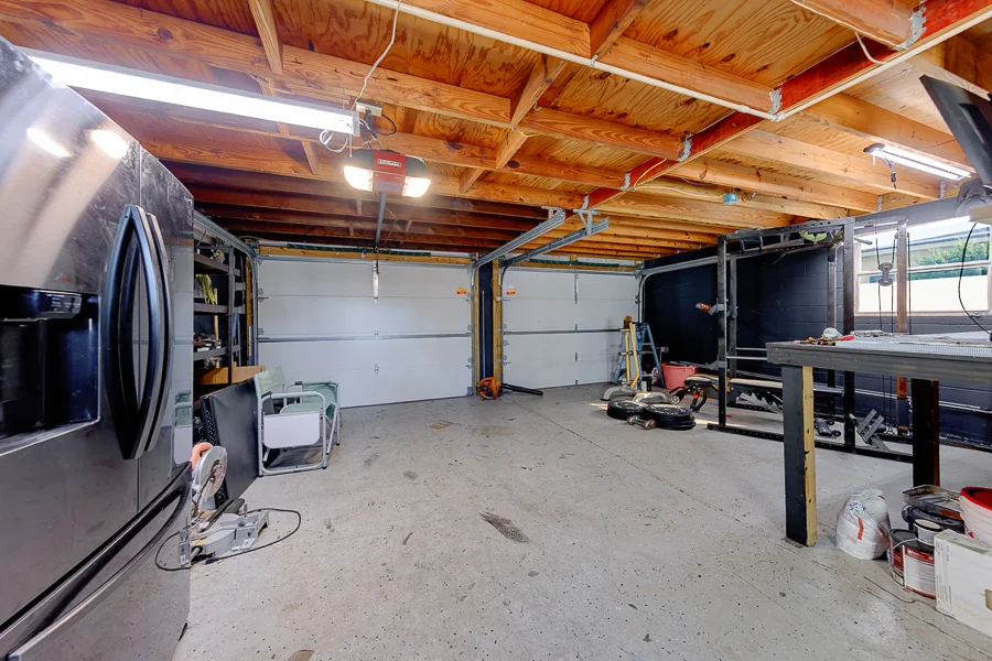 Real estate photography — 5688 34th Avenue North, St. Petersburg, Florida, 33710 | 4D Productions
