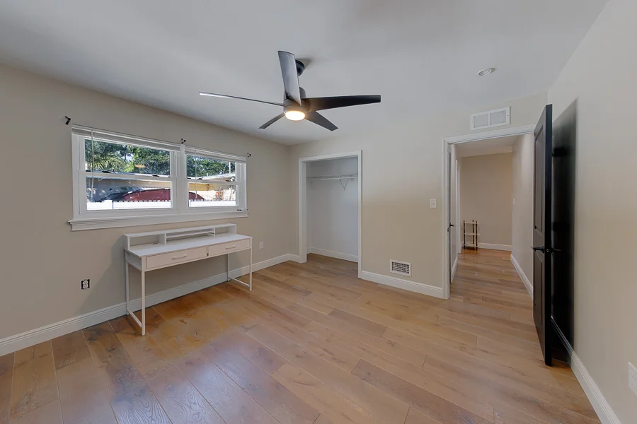 Real estate photography — 5688 34th Avenue North, St. Petersburg, Florida, 33710 | 4D Productions