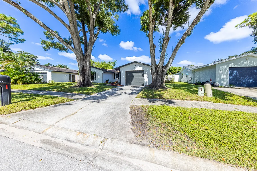 Real estate photography — 3503 58th Ave N Lot 109 | 4D Productions