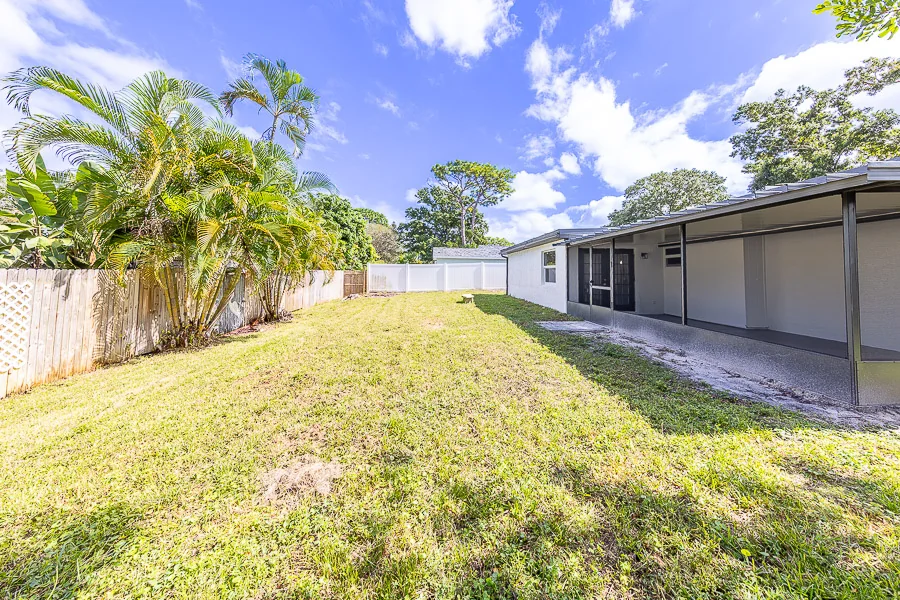Real estate photography — 3503 58th Ave N Lot 109 | 4D Productions
