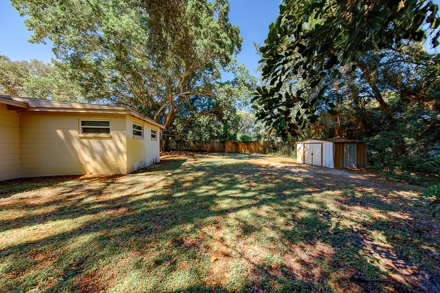 Real estate photography — 811 69th Avenue South, St. Petersburg, Florida, 33705 | 4D Productions